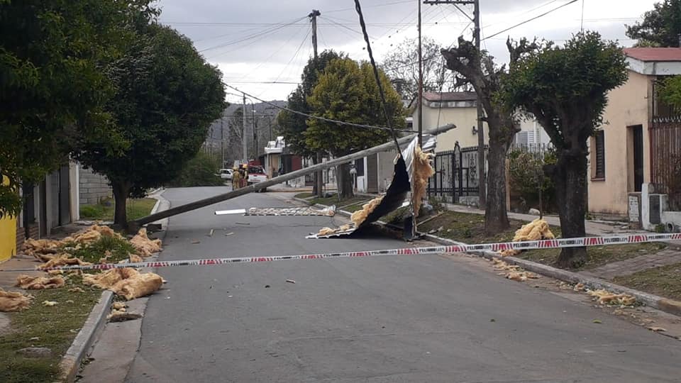 ¡TORNADOS, INUNDACIONES Y CASTRACIONES! Una Semana Complicada….