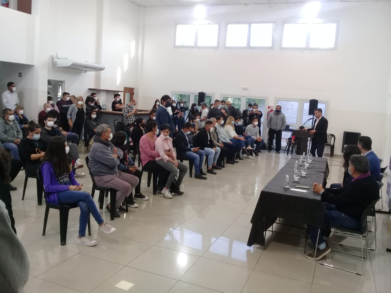 NOTICIAS POLICIALES: Se llevo Puesto El Alambrado – Detenidos – ENTREGA DE CRÉDITOS: El Intendente – El Vice-Gob. y Natalia De La Sota