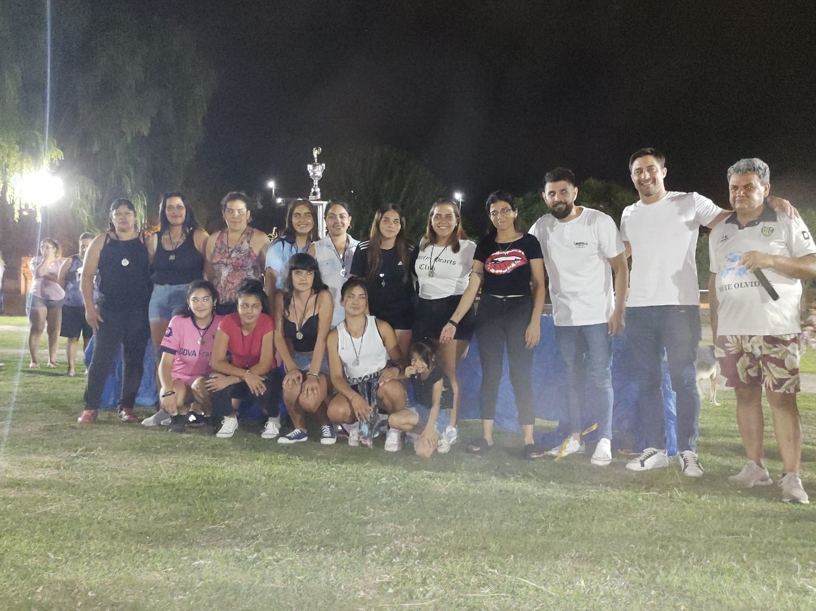 PARTE DE PRENSA MUNICIPAL: NUEVO DISPENSARIO, LUCES PARA EL «PARQUE» Y ALGO MÁS